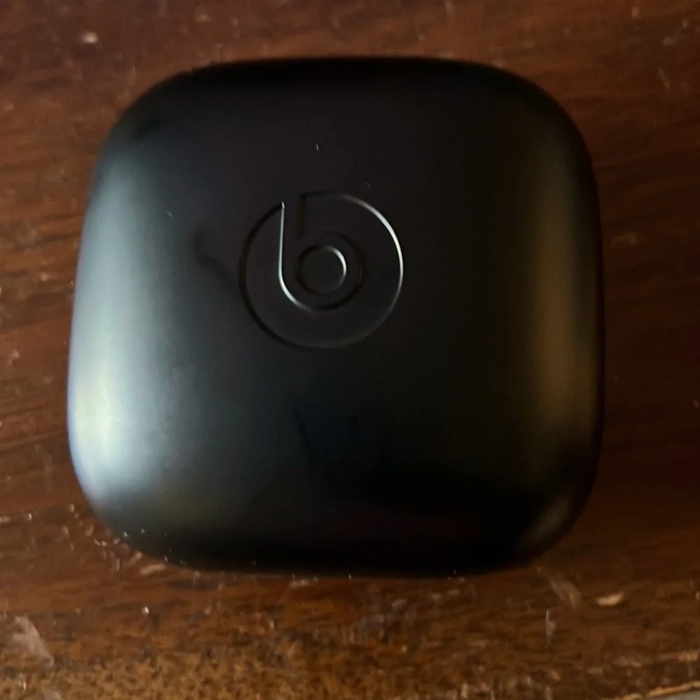 Beats 700mah wireless charger!